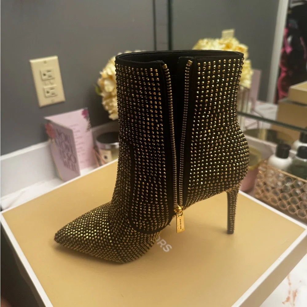 Michael Kors bootie - Picture 3 of 5